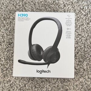 Logitech H390 USB Headset in Black with Box and Bag